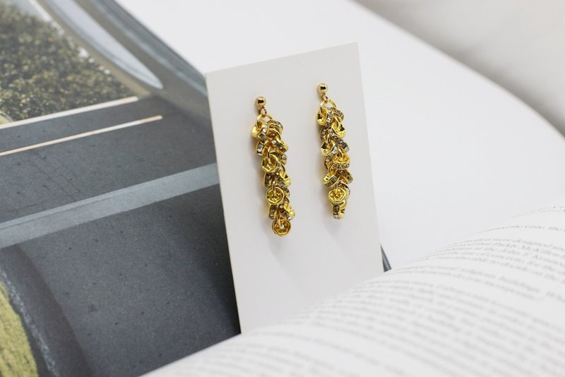 [Basic Entry Model] Golden Stone Circle Wheat Ear Earrings - Earrings & Clip-ons - Other Materials Gold