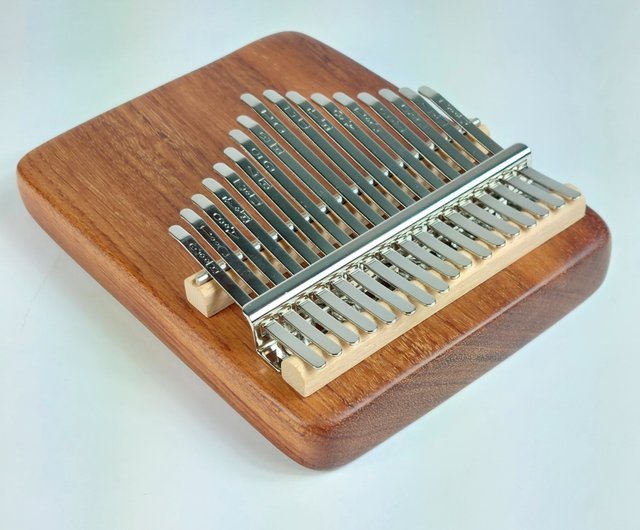 ブラジリアンローズウッド親指ピアノ/17音親指ピアノ/KALIMBA ショップ kobe-kalimba ギター・楽器 Pinkoi