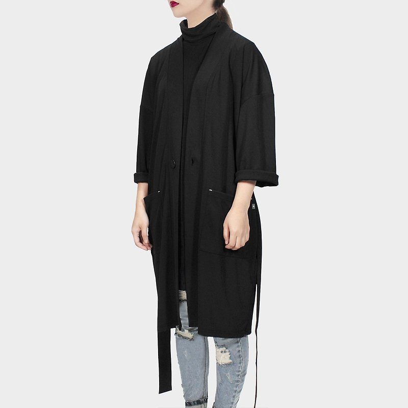 【ionism】拼接睡袍黑 - 外套/大衣 - 聚酯纖維 黑色