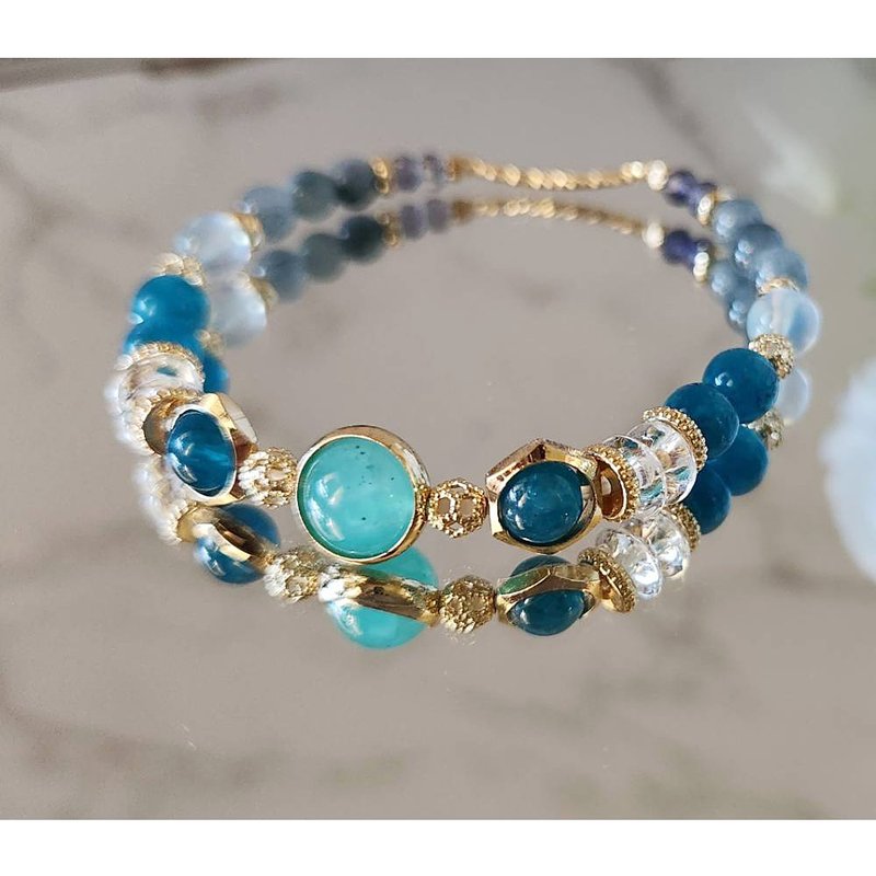 Stone| Blue Phosphorus | White Crystal | Aquamarine | Gray Rabbit Fur | Cordierite | Natural Crystal Bracelet - Bracelets - Crystal Blue