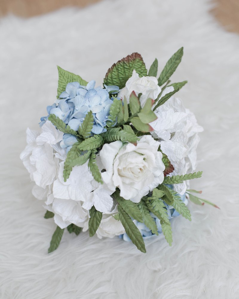 Hydrangea Love Paper Flower Small Bouquet