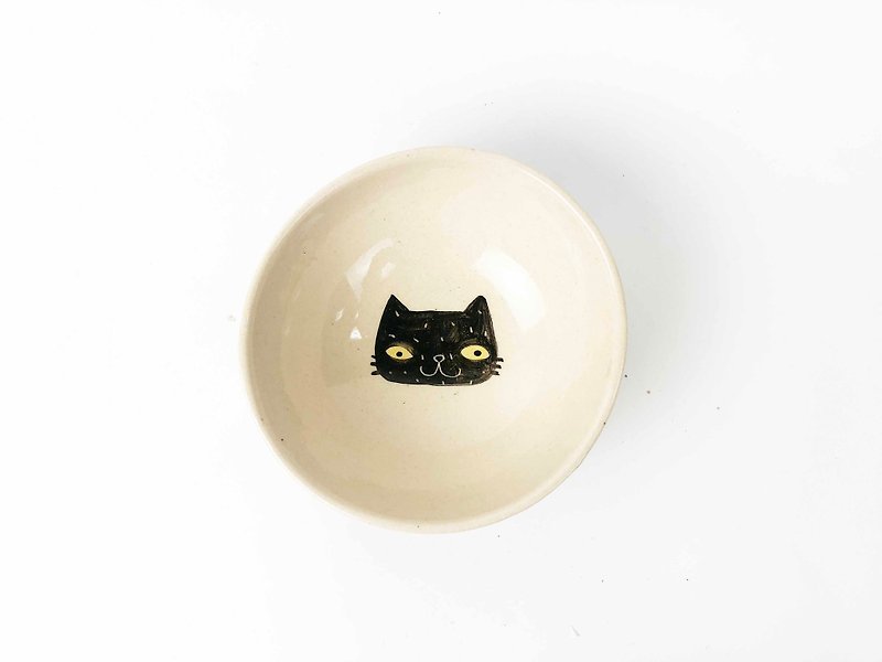 Nice Little Clay handmade shallow bowl full of black cat head 02141-04 - ถ้วยชาม - ดินเผา ขาว
