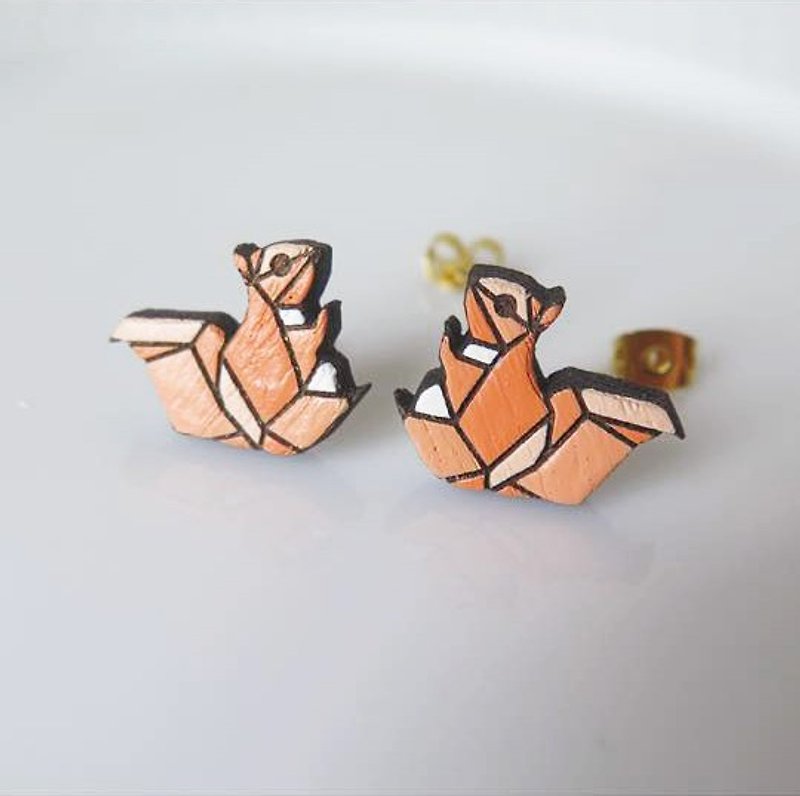 松鼠木製耳環 - 耳環/耳夾 - 木頭 橘色