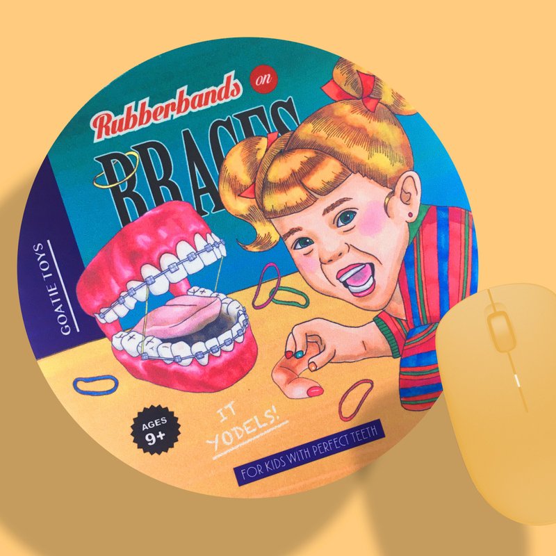 Play with Braces Mouse Pad - แผ่นรองเมาส์ - ยาง สีเหลือง