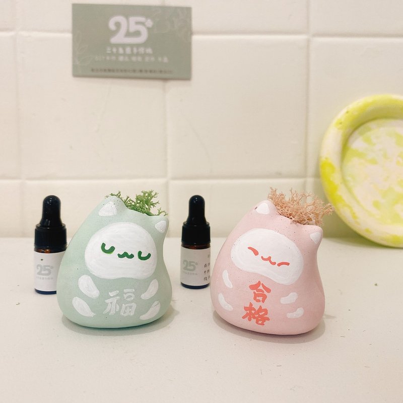 だるま立ち猫 手作りアロマストーン クリスタルアロマ ドライフラワー プリザーブドフラワー アロマストーン クリスマスギフト - アロマ・線香 - コンクリート 