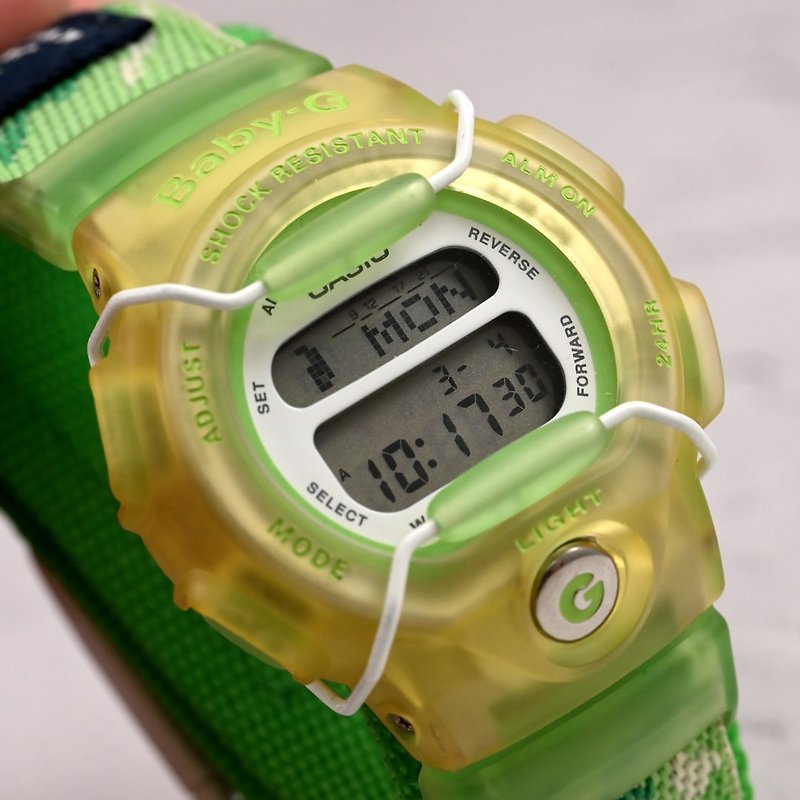 【CASIO】ヴィンテージ カシオ Baby-G 女性用 クォーツ腕時計 42mm  BG-350M-3T グリーン/イエロー 日本発送 - 腕時計 - プラスチック グリーン