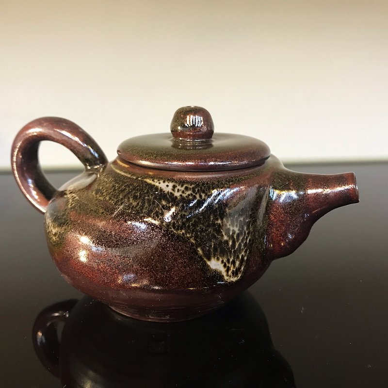 Wanchai Ceramic Workshop-Deformation centrifugal pot, teapot, tea set, hand-drawn blank/orphan, boxed - Teapots & Teacups - Pottery Multicolor