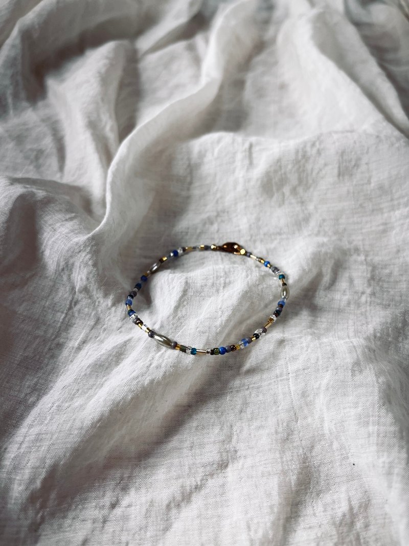 【Circle You】Japanese Glass Beaded Bracelet - Bracelets - Colored Glass 