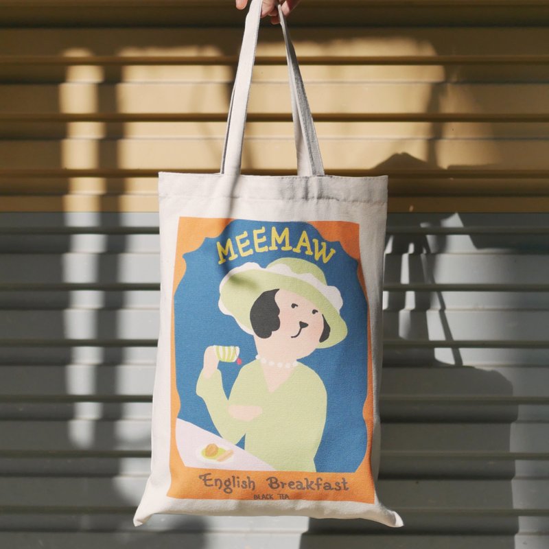 Double-sided Retro Tea Poster Canvas Bag - กระเป๋าถือ - ผ้าฝ้าย/ผ้าลินิน หลากหลายสี