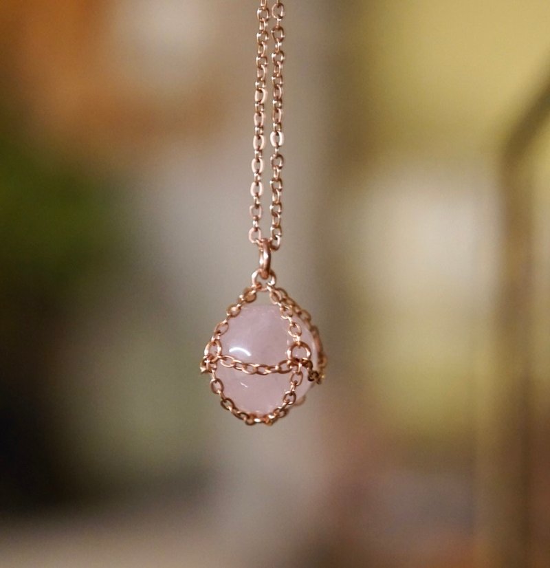 Little Sphere  粉晶 水晶球 可愛 玫瑰金 水晶頸鍊 情人節禮物 - 項鍊 - 半寶石 粉紅色