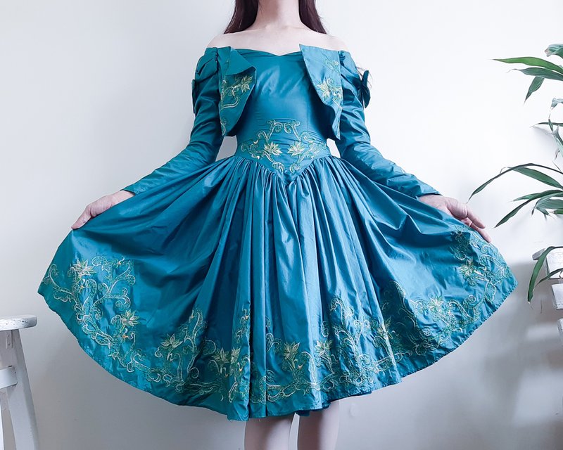 復古 1980 年代綠色綠松石舞會禮服露肩 80 年代刺繡雞尾酒禮服裙 - 洋裝/連身裙 - 聚酯纖維 綠色