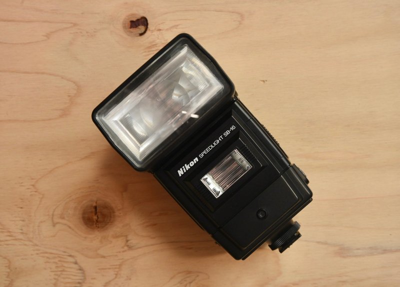 【經典古物】NIKON SPEEDLIGHT SB-16 sb16 尼康 閃光燈 底片相機 - 相機/拍立得/底片相機 - 其他材質 