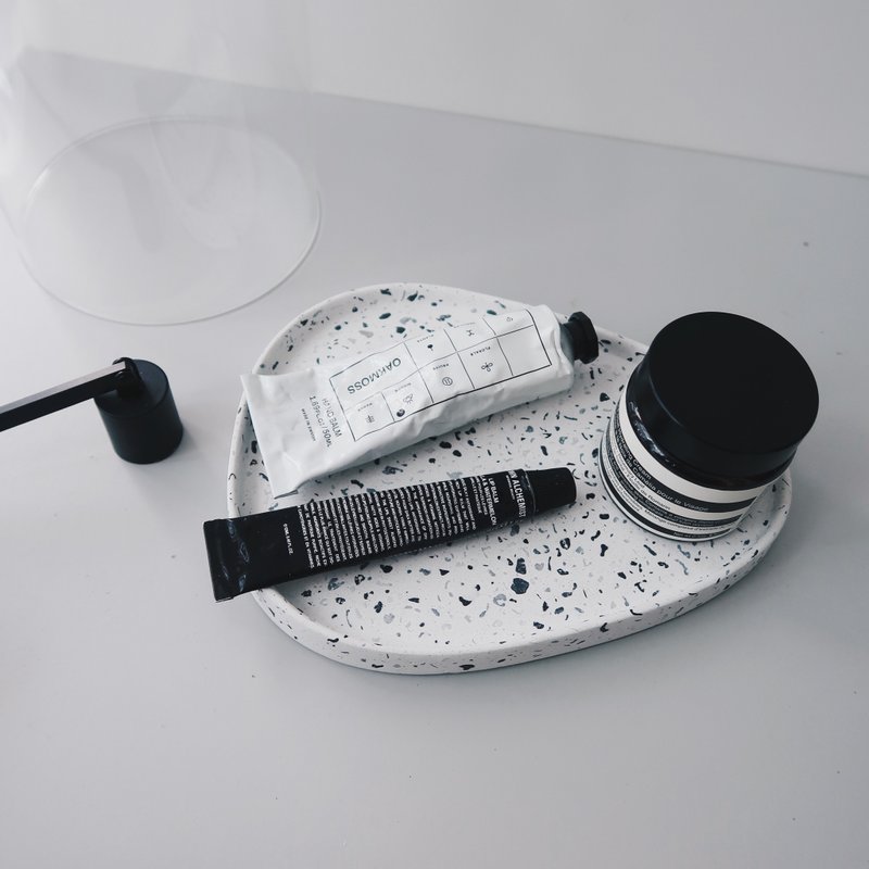 TERRAZZO Terrazzo | Classic Black and White Triangular Island Cement Tray & Glass Bell Jar (L) - Storage - Stone White