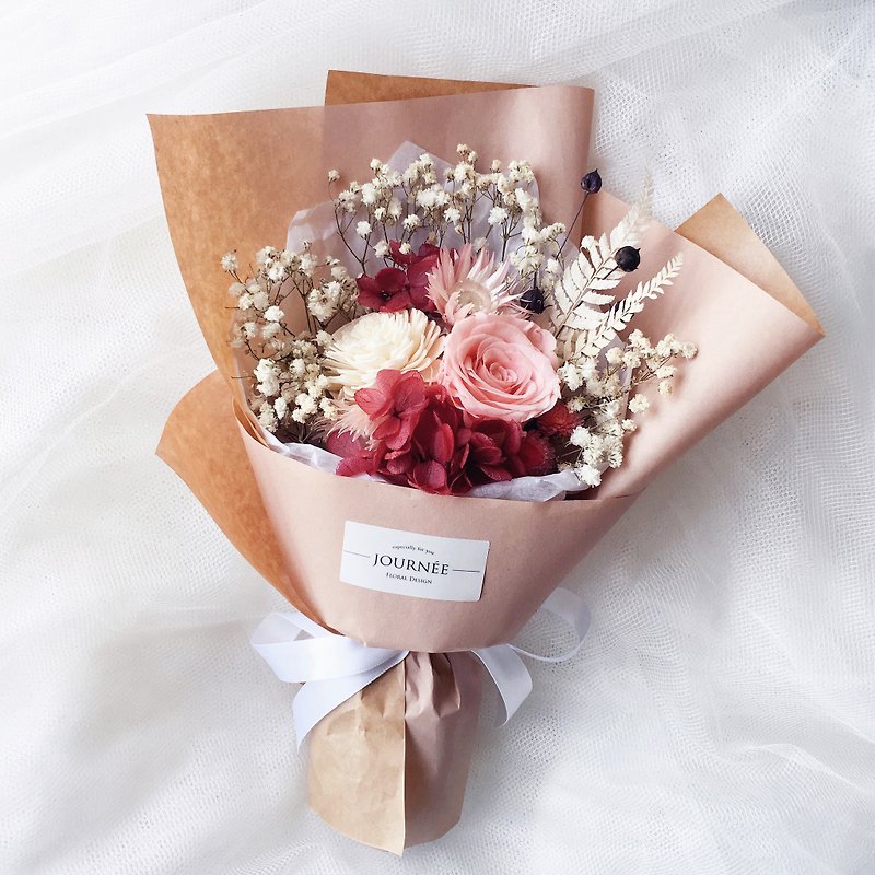 journee gentle nude powder eternal life rose bouquet dry bouquet gypsophila pink roses - ช่อดอกไม้แห้ง - พืช/ดอกไม้ สึชมพู
