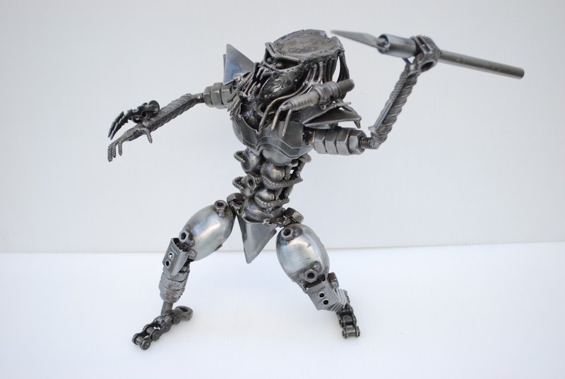 The Hunter SCRAP METAL, Cool gift for him, Cool Birthday Gift, Anniversary gifts - 擺飾/家飾品 - 其他金屬 