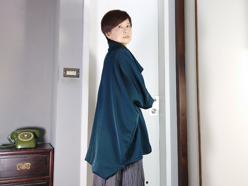 [Seasonal Sale] Green Butterfly Sleeve Cloak - Women's Casual & Functional Jackets - Polyester Green
