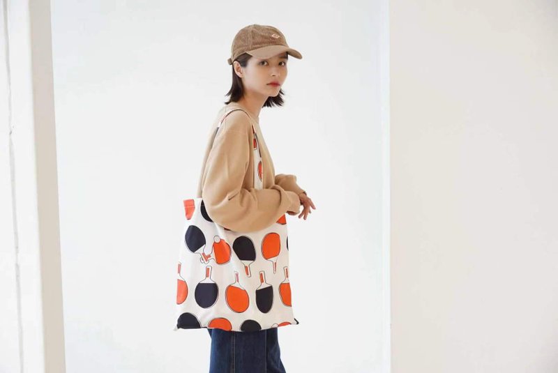 GOC Studio 復古康樂 乒乓球圖案 府綢 手提袋 側背包 Tote Bag - 側背包/斜背包 - 棉．麻 白色