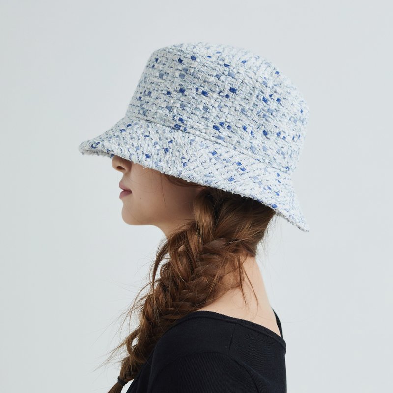 Elizabeth by Crystal Lee - Bella Multicolor Flower Bucket Hat - หมวก - ผ้าฝ้าย/ผ้าลินิน 