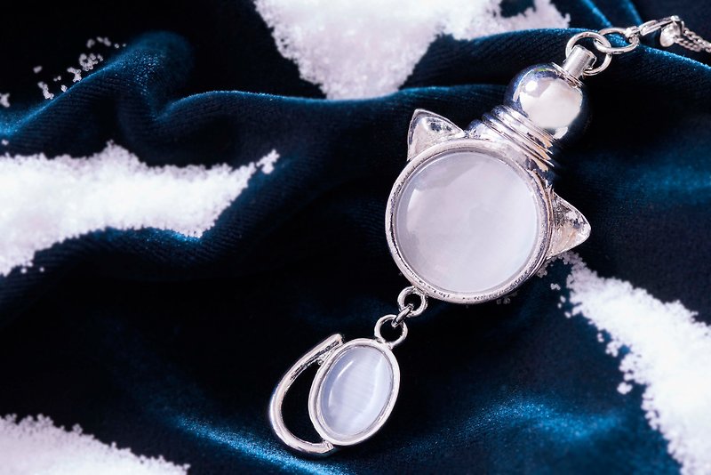 Neve Jewelry Perfume Bottle Necklace (Silver) - สร้อยคอ - โลหะ สีเทา