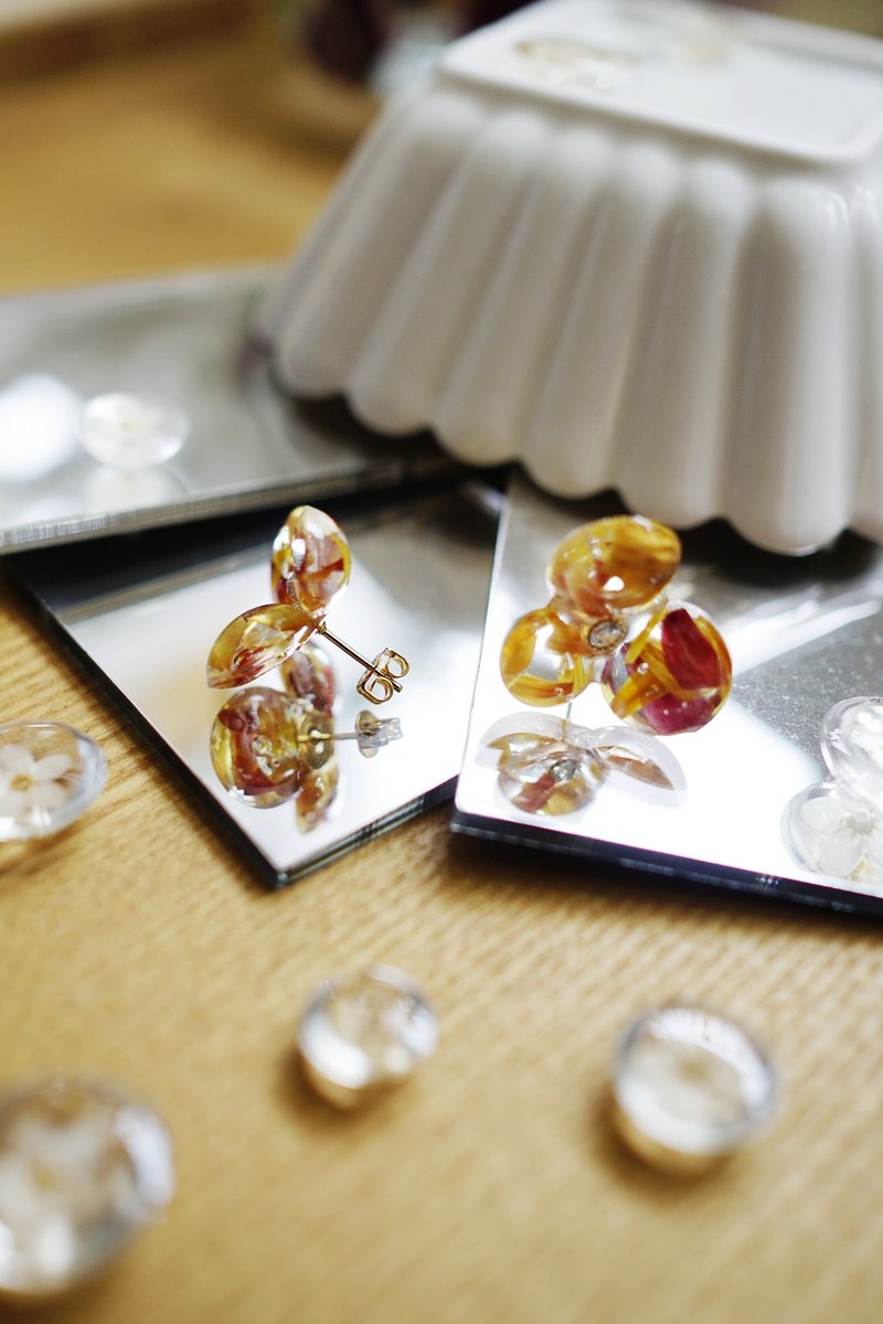 Larmes - Autumn dried flower custom-made flower tear earrings - ต่างหู - พืช/ดอกไม้ สีส้ม