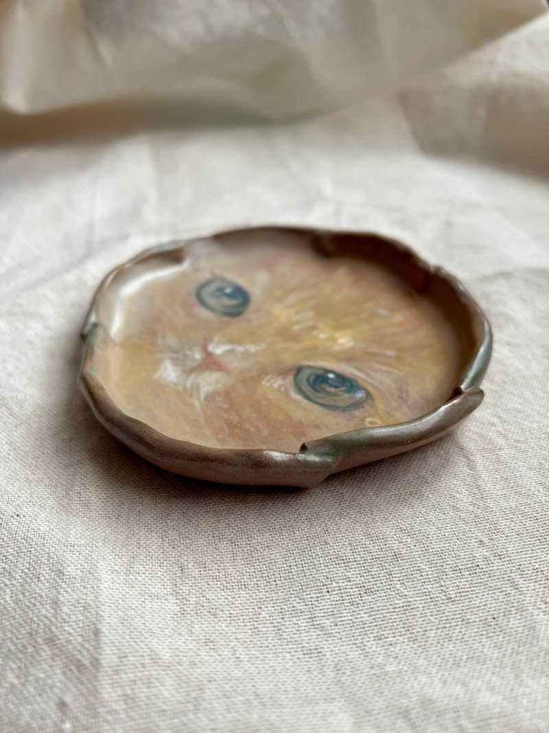 貓003 手繪陶13.6 x12.6 x1.7 cm - 公仔/玩偶 - 陶 