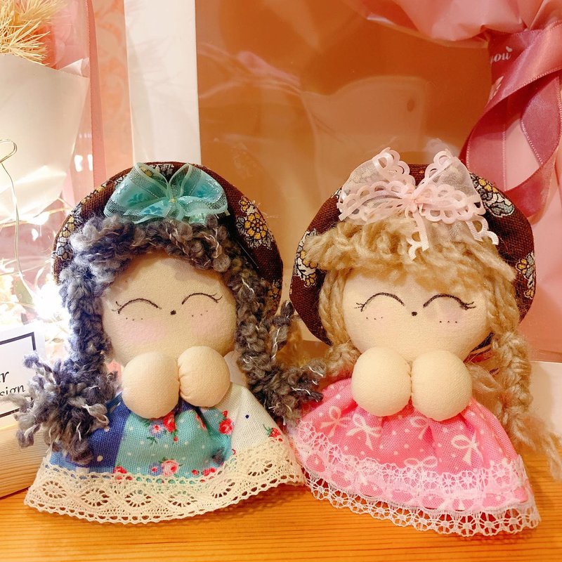 Healing small objects, handmade cute baby girl charms/key rings - ที่ห้อยกุญแจ - ผ้าฝ้าย/ผ้าลินิน สึชมพู