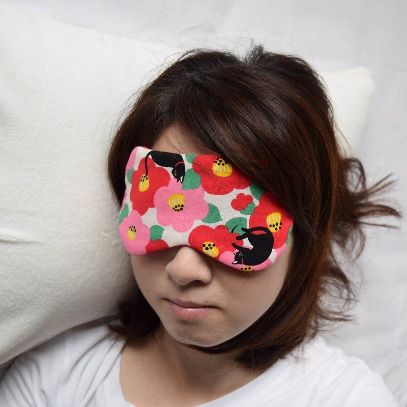 Camellia Cat eye mask /White/with a free bag/trip/sleep/gift - Eye Masks - Cotton & Hemp White
