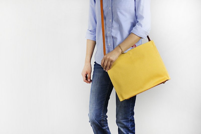 [Limited time] simple canvas leather shoulder bag / shoulder bag / briefcase / blue / black / white / gray / red / yellow multi-color optional - Messenger Bags & Sling Bags - Other Materials Yellow
