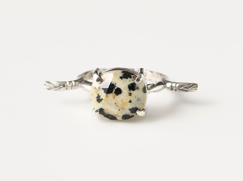 CR 75 (Dalmatian Stone) - General Rings - Other Metals Silver