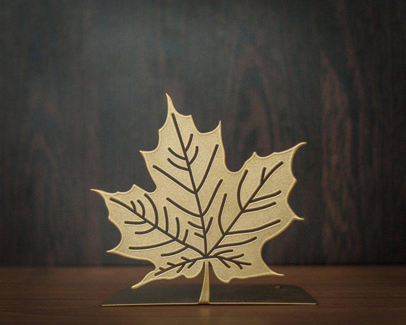 Golden Metallic Maple Leaf Bookend // FREE SHIPPING WORLDWIDE // - ของวางตกแต่ง - โลหะ สีทอง