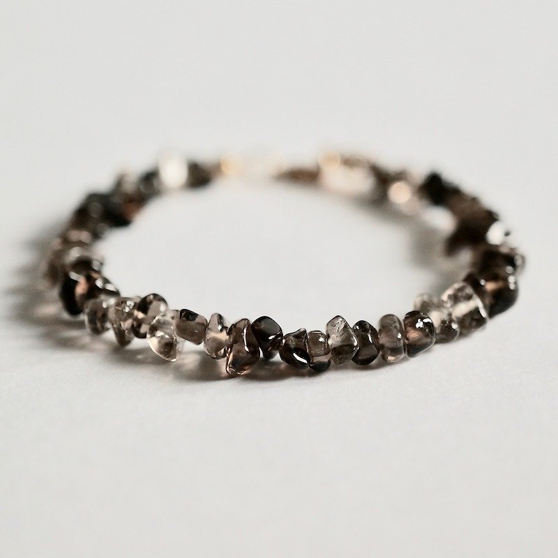ITS-B119 [natural stone series, tea crystal] button bracelet. - สร้อยข้อมือ - เครื่องเพชรพลอย สีทอง