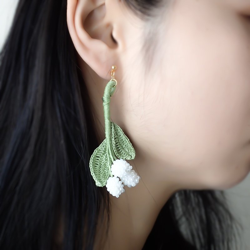 Lily of the Valley earrings/earrings - Earrings & Clip-ons - Cotton & Hemp Green