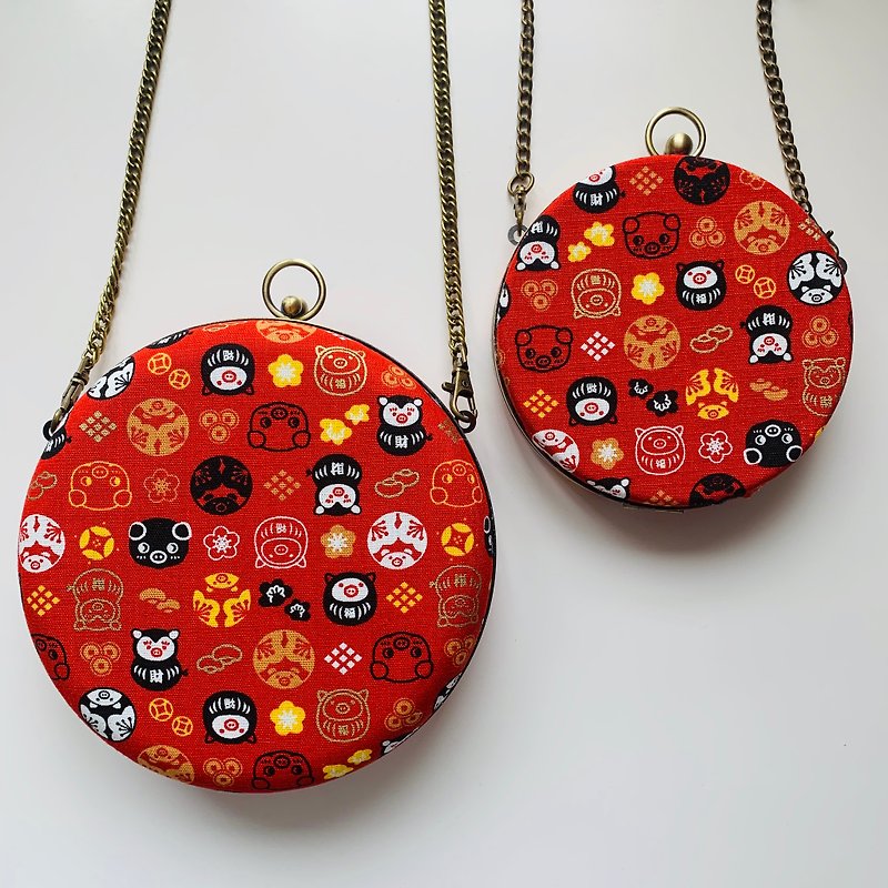 Children's small round bag-free to choose and customize - กระเป๋าถือ - ผ้าฝ้าย/ผ้าลินิน สีแดง