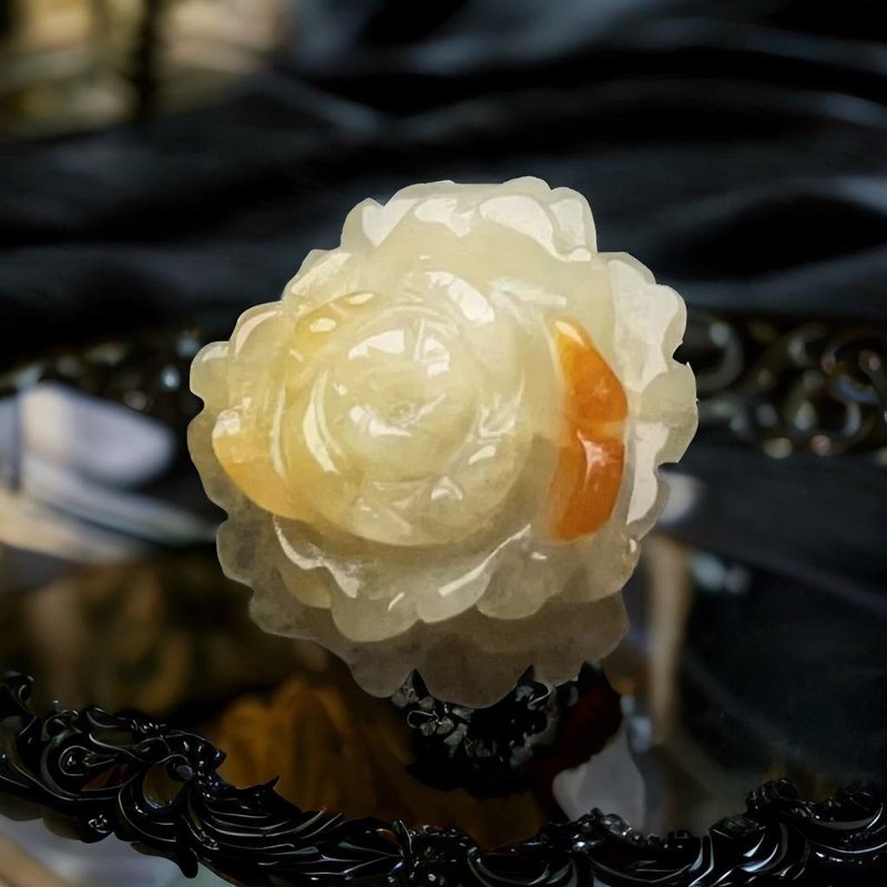 冰飄黃翡翡翠牡丹花 | 天然緬甸玉翡翠A貨 | 送禮 - 金工/飾品 - 玉石 黃色