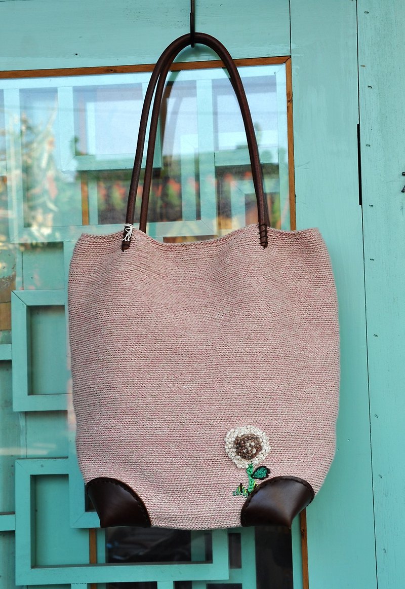 Miss Margaret's afternoon tea - cotton twine hand-crocheted shoulder bag - กระเป๋าแมสเซนเจอร์ - ผ้าฝ้าย/ผ้าลินิน 