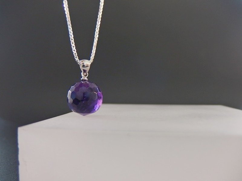 Amethyst Silver Pendant Amethys Silver Pendant - Necklaces - Gemstone Purple