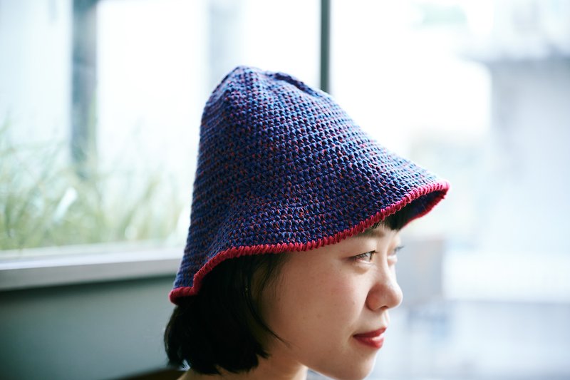 Crochet mountain hat - mandarin blue - Hats & Caps - Cotton & Hemp Blue