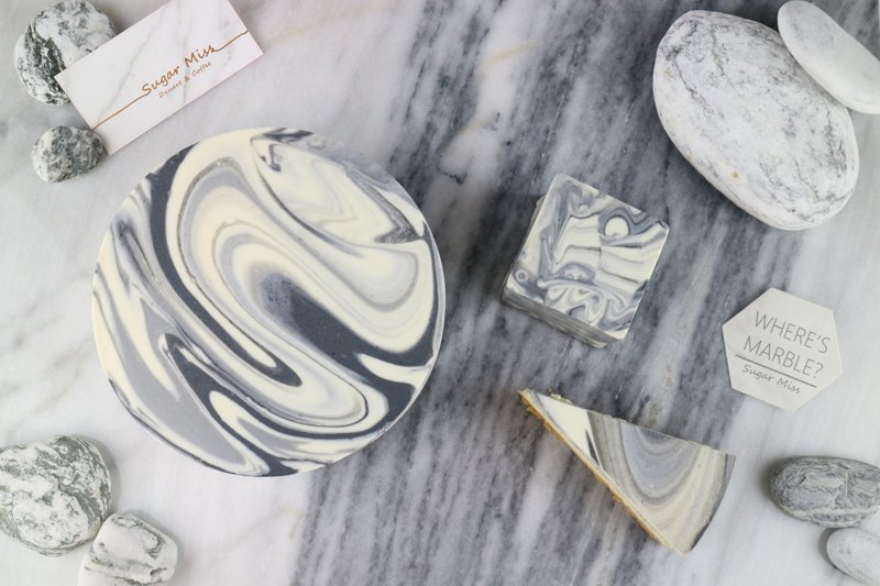 2020蘋果日報母親節蛋糕第三名 黑白大理石乳酪蛋糕8吋 - 蛋糕/甜點 - 其他材質 