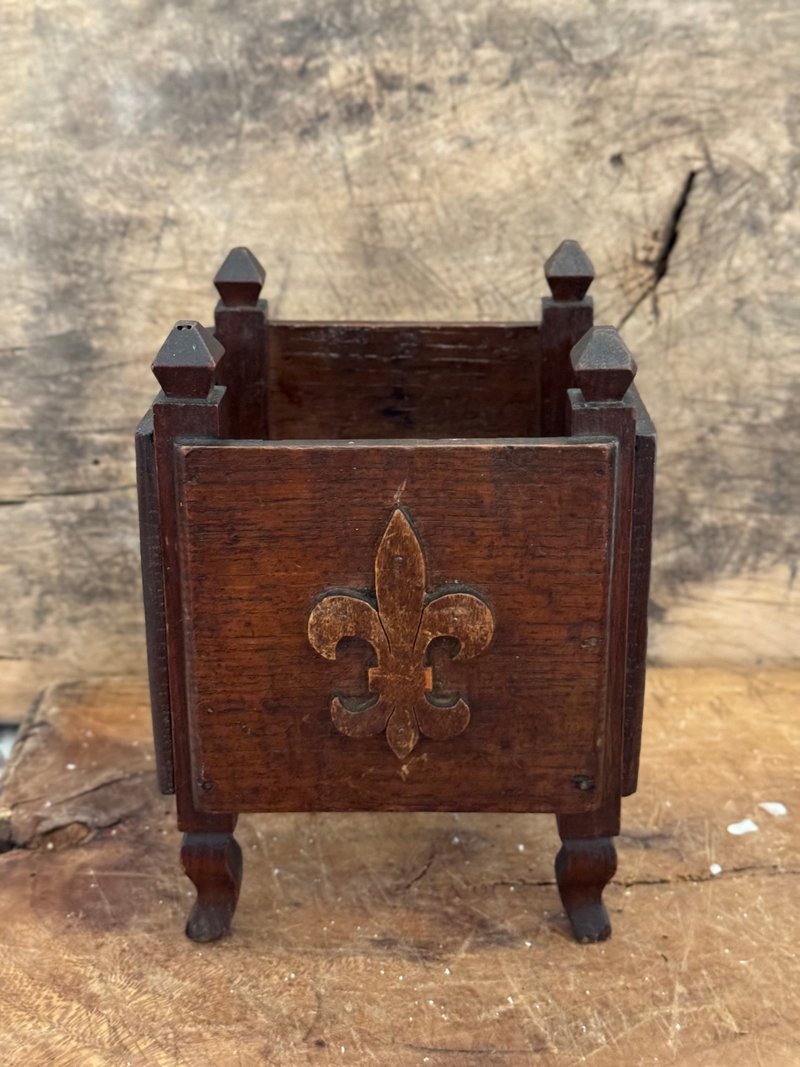 40115-French antique oak iris flower stand - ของวางตกแต่ง - ไม้ 