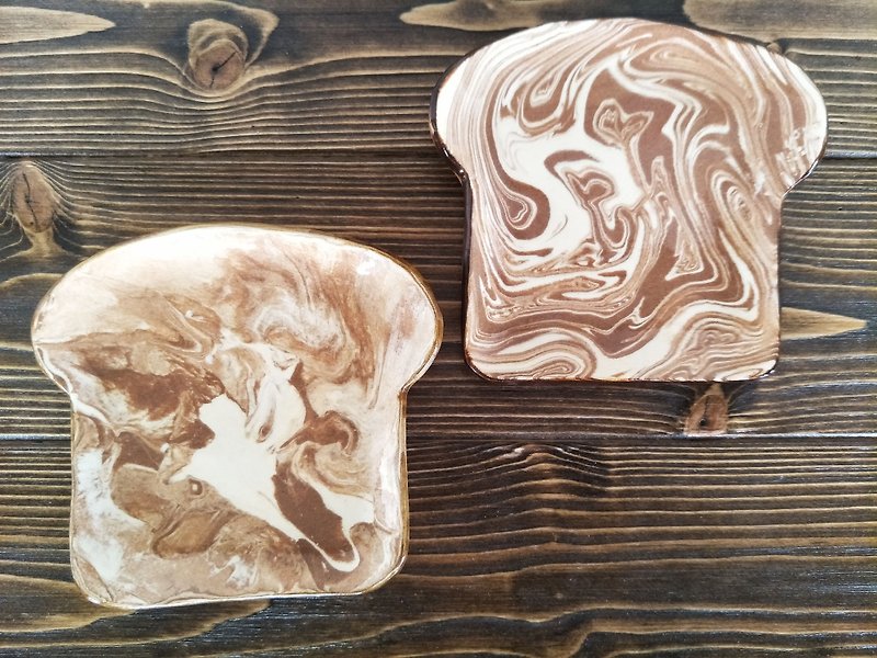 Hand-made marble plate of toast - จานเล็ก - เครื่องลายคราม 