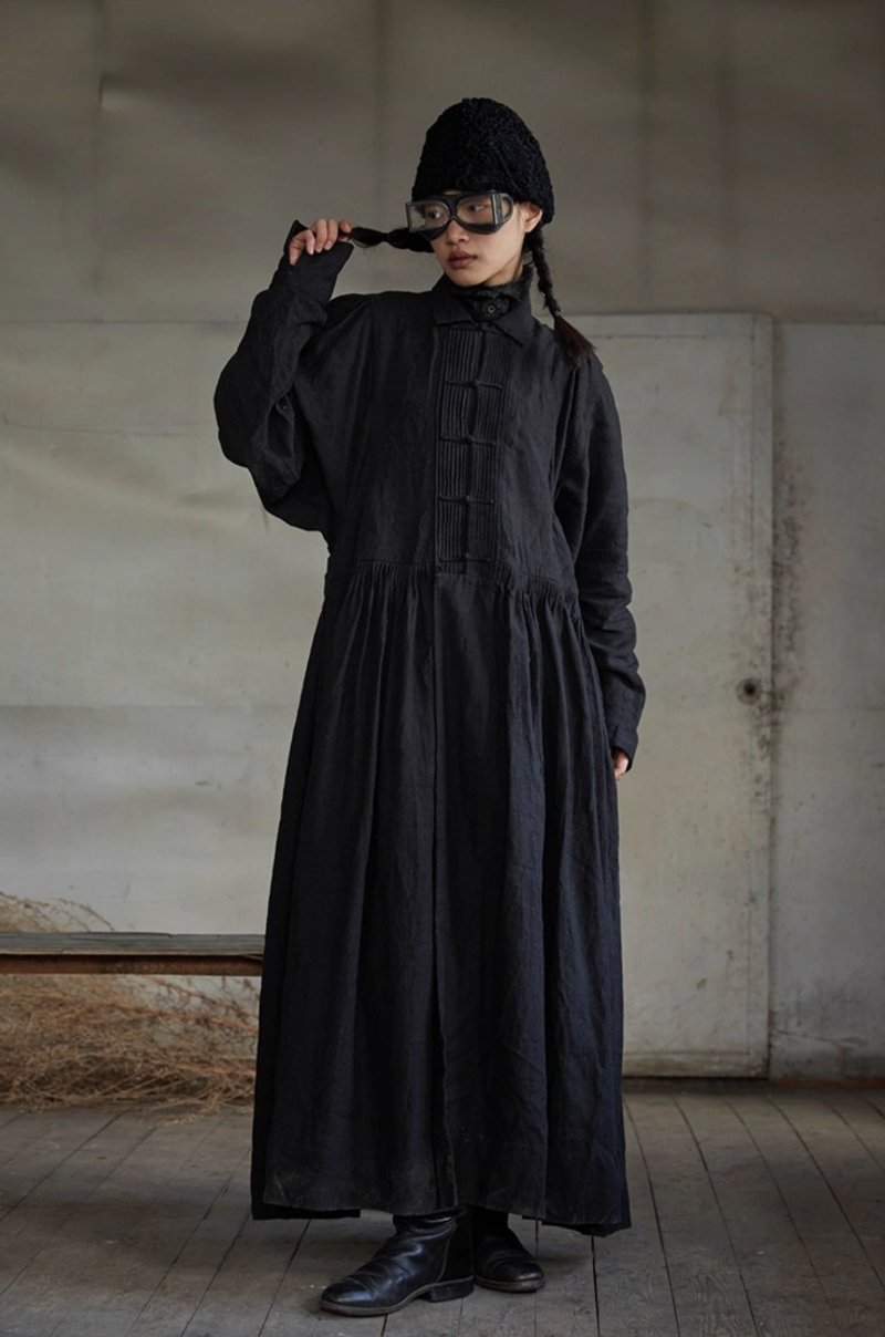 復古文青 羊毛混紡黑金連身裙 - 洋裝/連身裙 - 其他材質 黑色