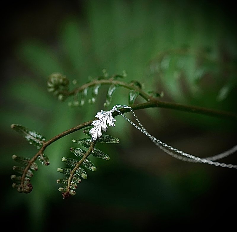 Forest style small fresh irregular wave three-dimensional fern s925 sterling silver fashion necklace - สร้อยคอ - เงินแท้ สีเงิน