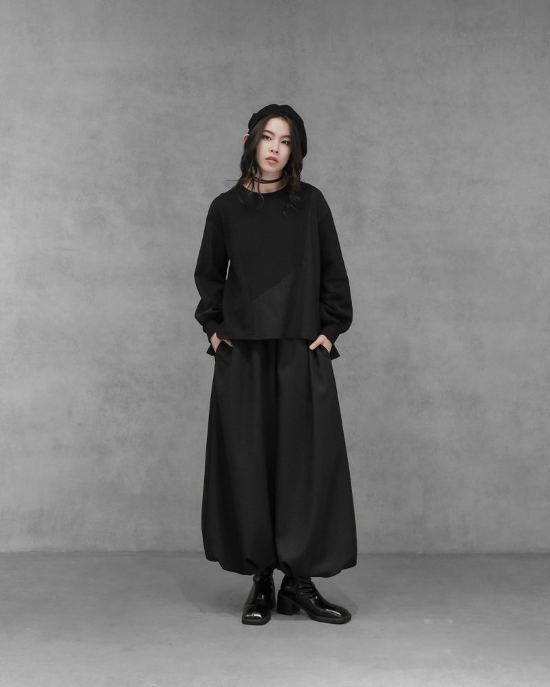 MUKK DESIGN 異材質拼接寬短版大學T - 女上衣/長袖上衣 - 聚酯纖維 黑色