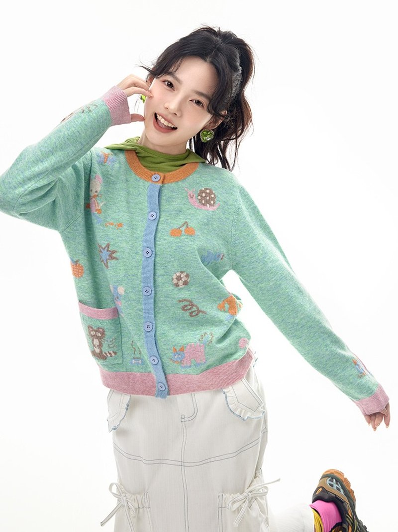 ブルーとグリーンのミックスカラーが可愛い、小動物柄のニットカーディガン - トップス - その他の素材 多色