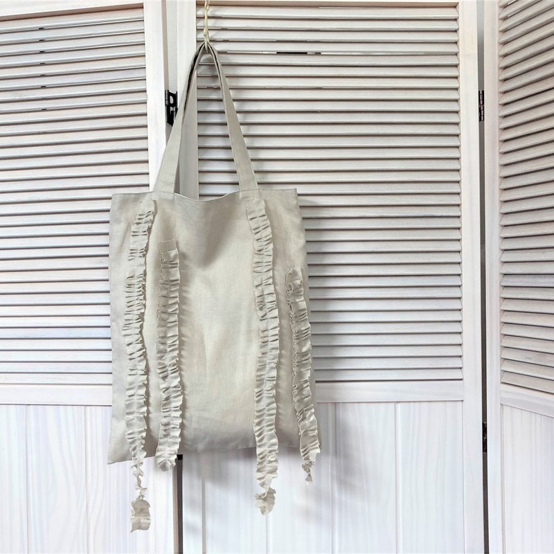 French Linen Drape Frill Fashionable Sub Bag Ivory Beige - กระเป๋าถือ - ผ้าฝ้าย/ผ้าลินิน สีนำ้ตาล