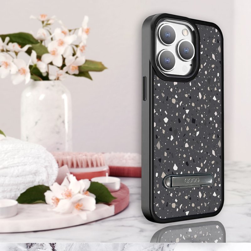 iPhone 15 14系列 軍規防摔鋁合金鏡頭框立架手機殼-鐵灰磨石 - 手機殼/手機套 - 其他材質 多色