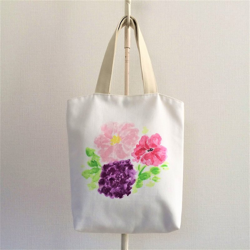 Bloom with flower gore Tote floral print pink - Handbags & Totes - Cotton & Hemp Pink