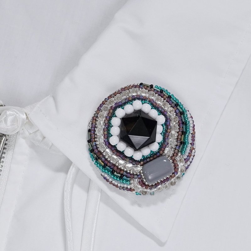 Beaded Brooch No.13 / Black& Gray / Hand-Embroidered Statement - Brooches - Glass Black