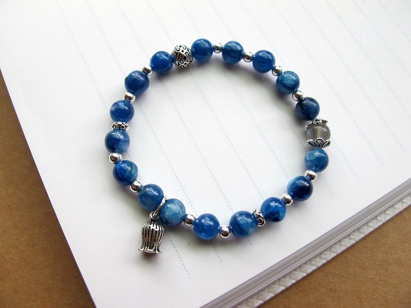 onion-bulb Hands Natural stone series - "The Blue Planet" - kyanite ┌ labradorite ┌925 silverware - Bracelets - Gemstone Blue
