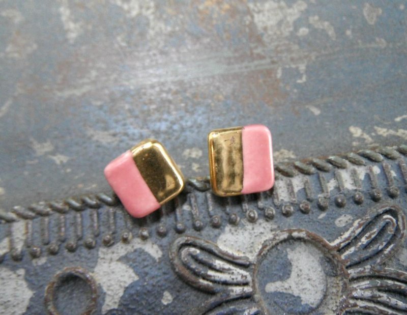 Kinsai square twin color earrings / earrings plum - ต่างหู - ดินเผา สึชมพู